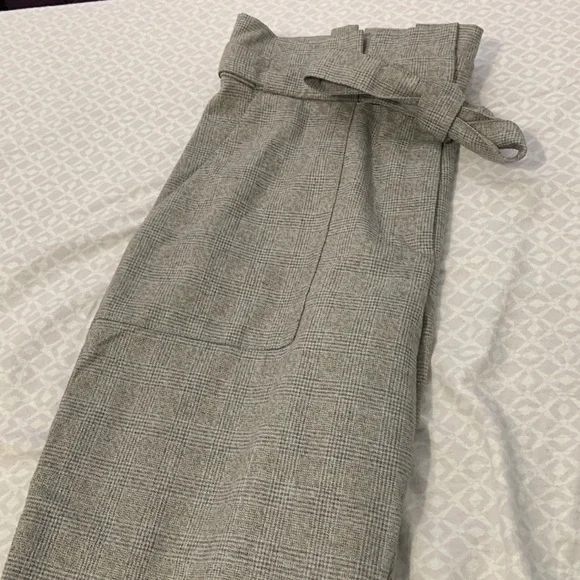 Dress pants - Picture 2 of 3